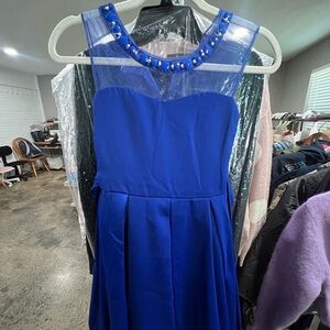 Elegant Blue Sleeveless Dress